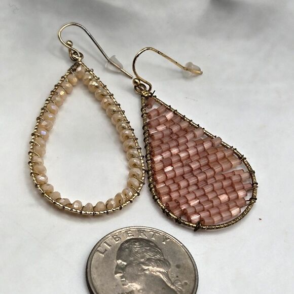 "5/$25" Mismatched Goldtone Peach Sparkle Bead Teardrop Dangle Earrings - Picture 2 of 5